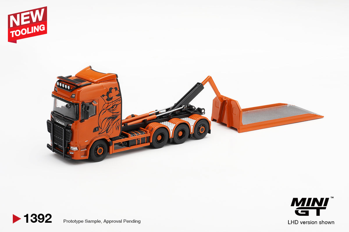 (Pre-Order – ETA April 2027) Scania 770S B8x4NA Hooklift Flatbed Orange 1:64 Scale Model (MINI GT)