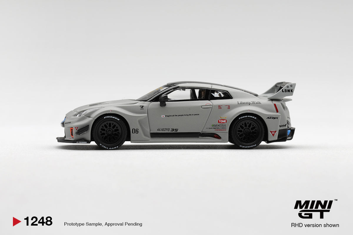 Mini GT LB-Silhouette WORKS GT Nissan 35GT-RR Version 1 Matte Gray (LHD) [Clamshell Package] (1:64 Scale Diecast)