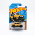 Hot Wheels Mainline 15 Land Rover Defender Double Cab 1:64 Scale Diecast