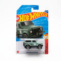 Hot Wheels Mainline Land Rover Defender 90 1:64 Scale Diecast