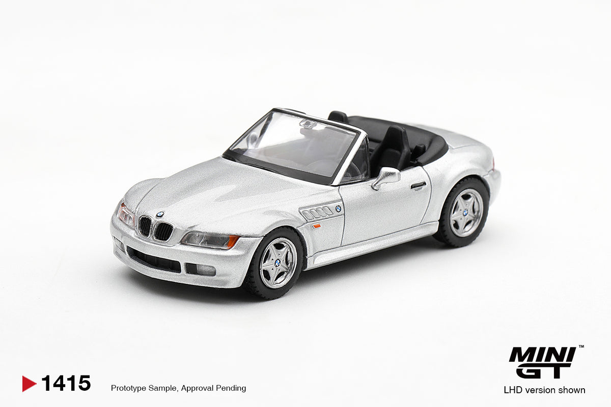 (Pre-Order – ETA May 2027) BMW Z3 Titanium Silver 1:64 Scale Diecast Car (MINI GT)